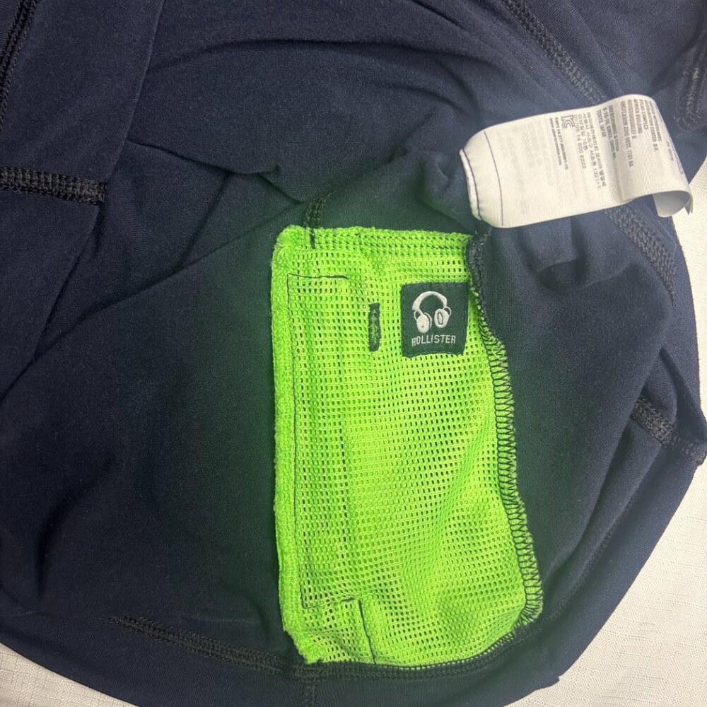 Hollister Men’s Large Navy and Lime Performance Quarter Zip Pullover Sport L - Picture 5 of 6